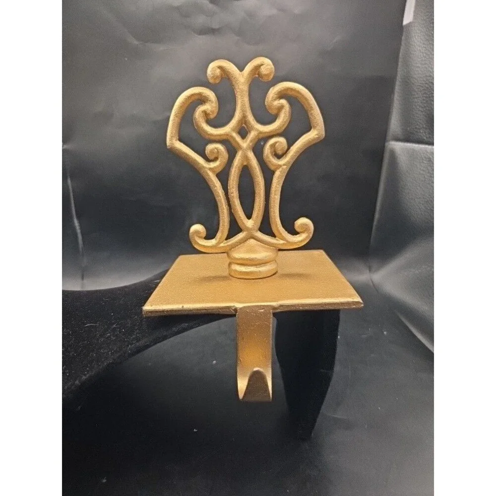 Pier One Gold Tone Stocking Hanger Heavy Weighted 5 Inches Tall